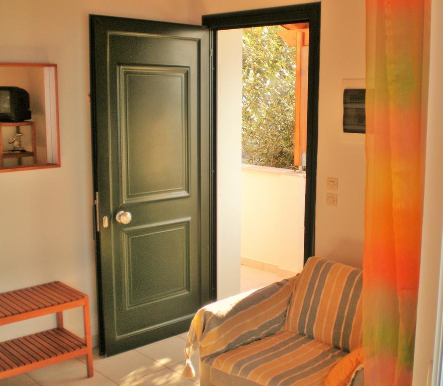 Menigos Resort - Διαμέρισμα Αριθμός 168 Pélekasz Kültér fotó