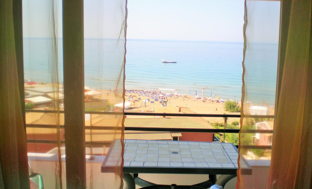 Menigos Resort - Διαμέρισμα Αριθμός 168 Pélekasz Kültér fotó